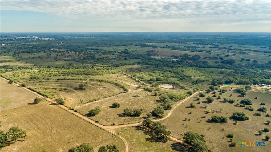 1116 Earl Williams Road, Yorktown, Texas