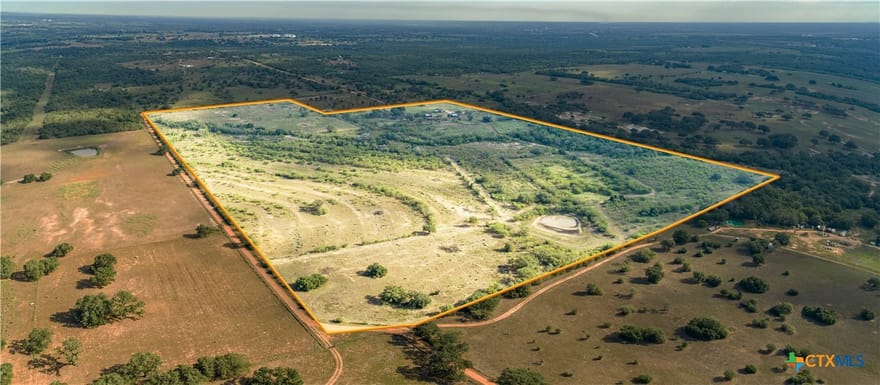 1116 Earl Williams Road, Yorktown, Texas