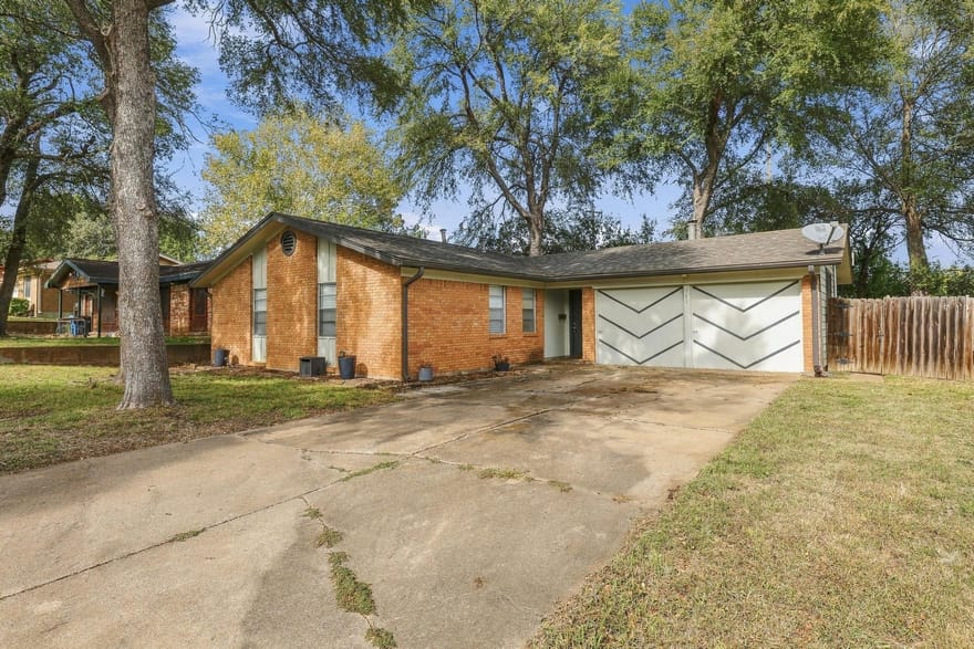 143 N Imperial Drive, Denison, Texas