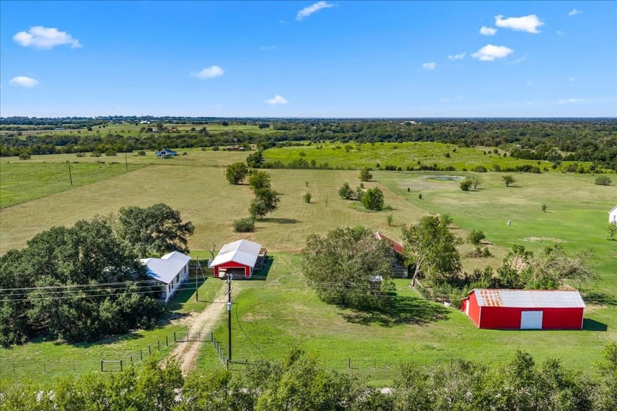 1155 Lomax Harmel Road, Burton, Texas