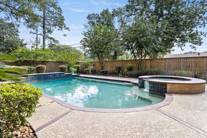 4615 Regina Lane, Beaumont, Texas