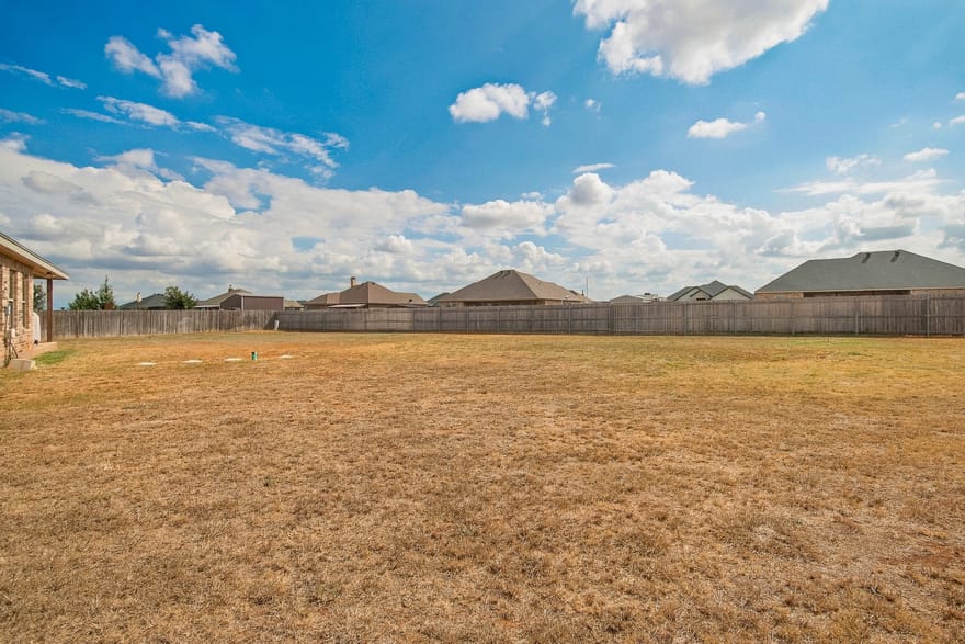 118 Coyote Creek Trail, Tuscola, Texas