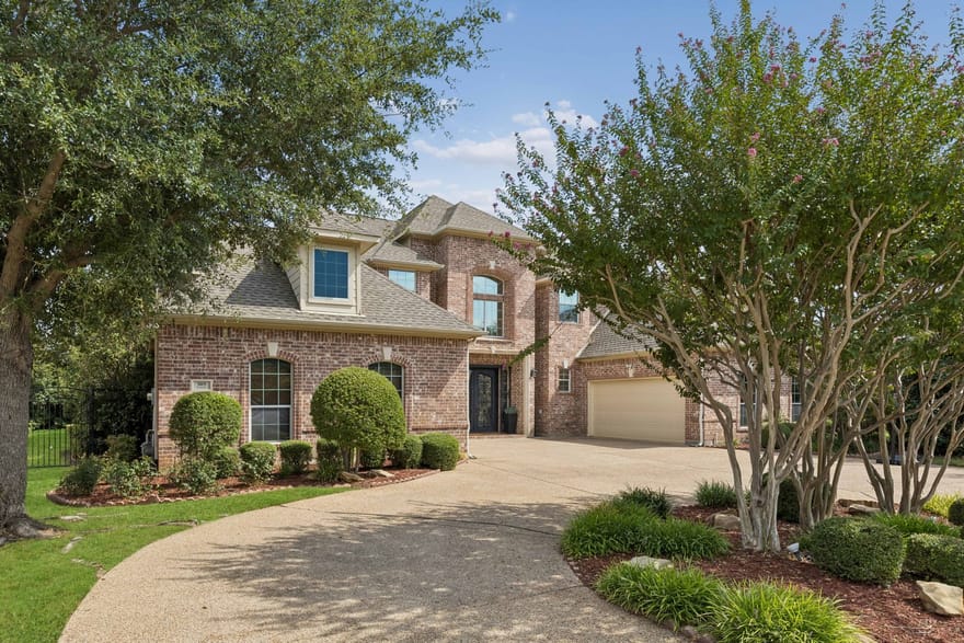 305 Corral Court, Southlake, Texas
