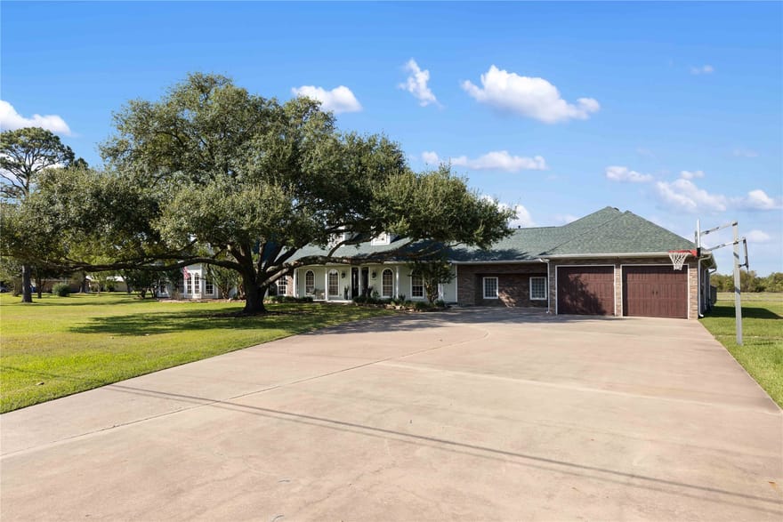 4201 Kendall Road, Baytown, Texas