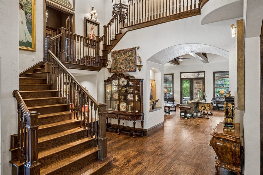 5804 Chalford Common, Colleyville, Texas