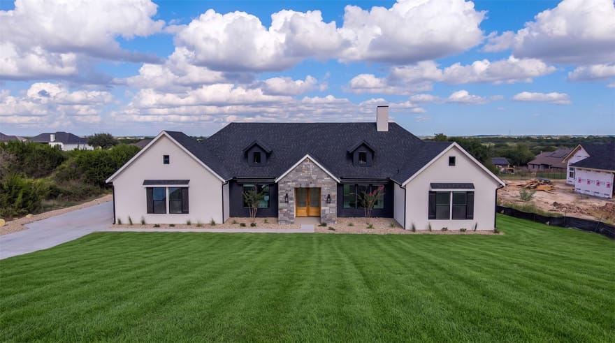 244 Martin Drive, Granbury, Texas