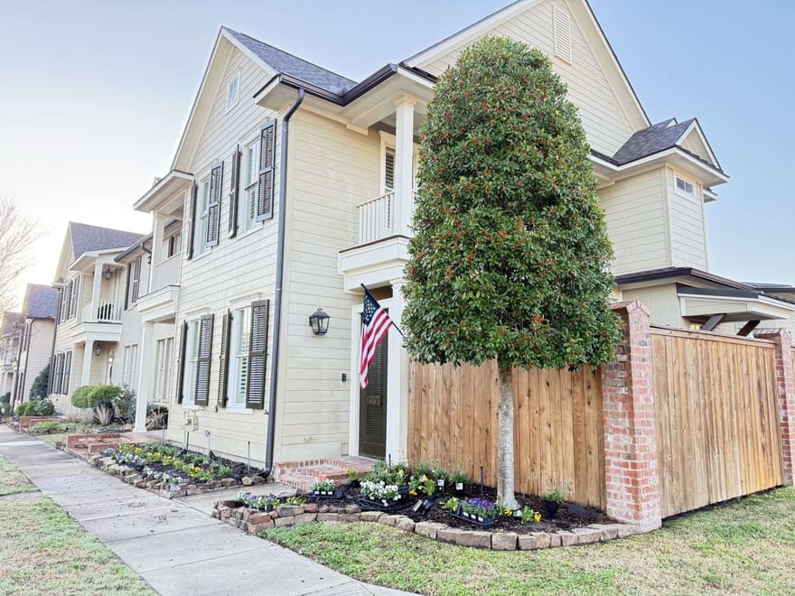 1933 Woodberry Avenue, Shreveport, Louisiana