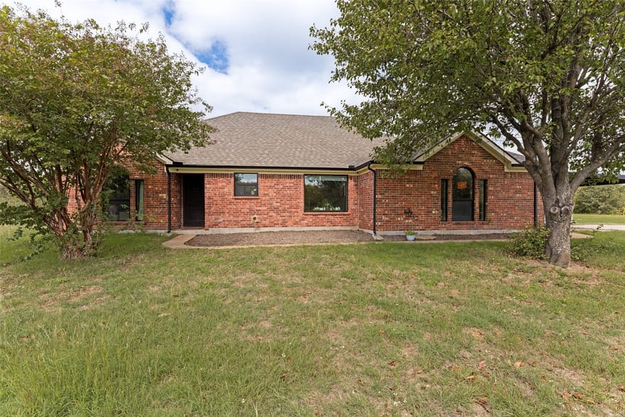 8525 County Road 528, Burleson, Texas