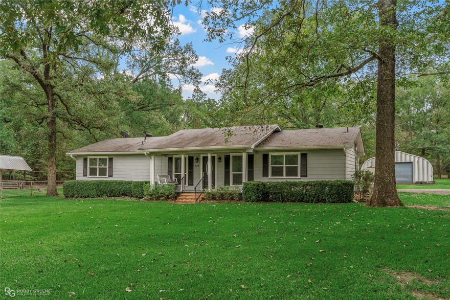 709 Lake Road, Stonewall, Louisiana