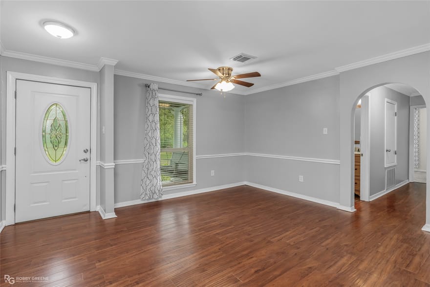 709 Lake Road, Stonewall, Louisiana