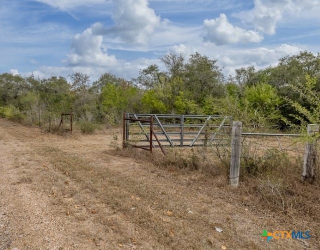 425 Metz Road, Goliad, Texas
