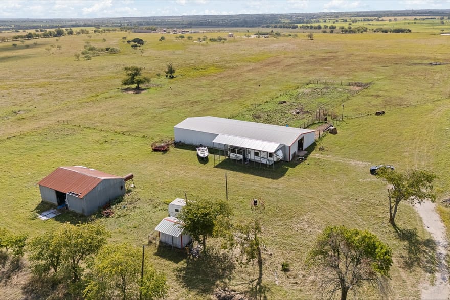 9301 Cr-1127, Godley, Texas