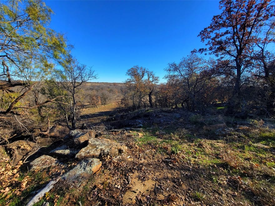 5 Barry Road, Henrietta, Texas