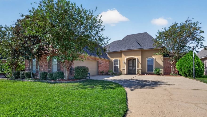 10030 Somerset Lane, Shreveport, Louisiana
