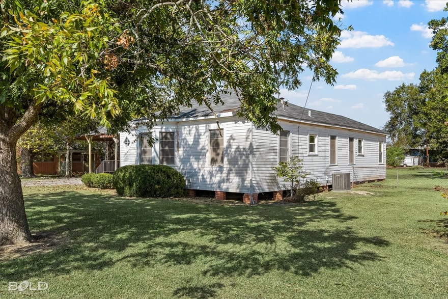 312 Simpson Street, Benton, Louisiana