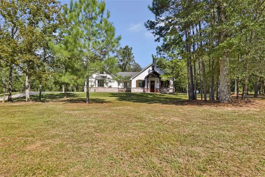 708 County Road 632, Dayton, Texas