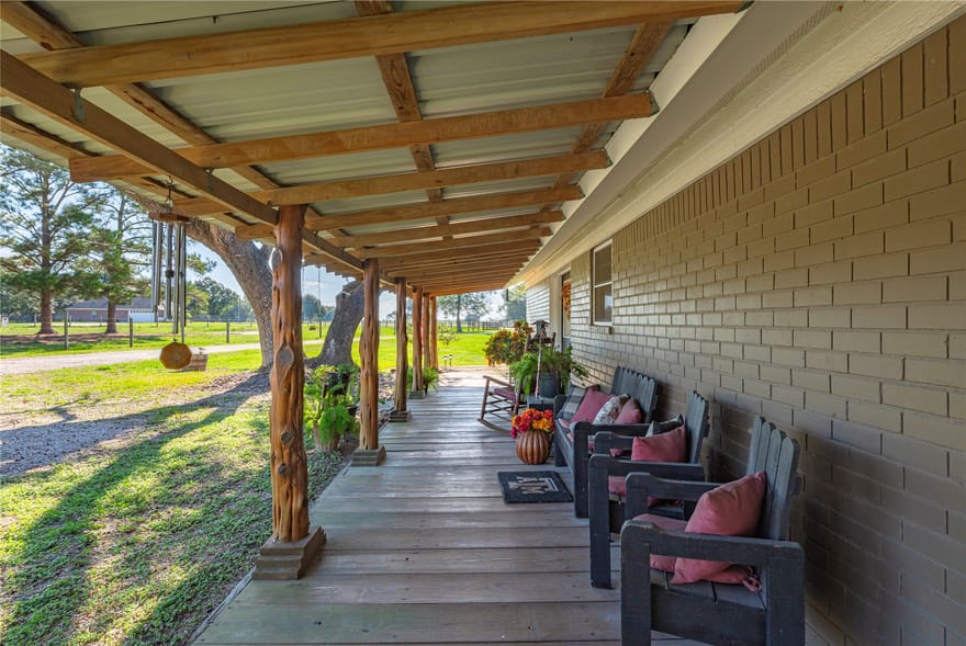 115 County Road 362, El Campo, Texas