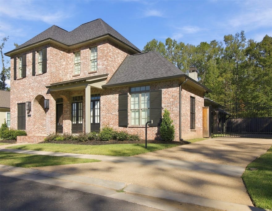 1108 Winterberry Lane, Shreveport, Louisiana