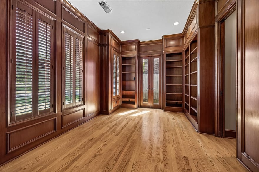 1017 Mulberry Lane, Bellaire, Texas