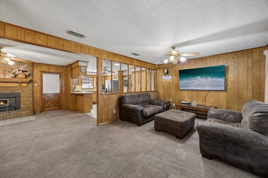 5096 Us Hwy 287, Grapeland, Texas
