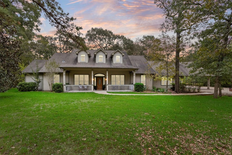 17174 Tierra Buena Drive, Plantersville, Texas