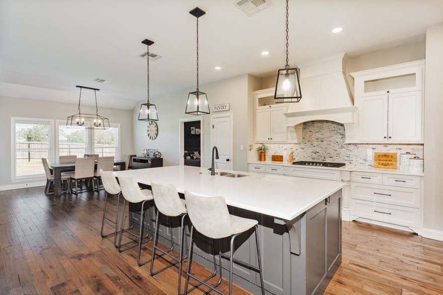 1610 N Mason Street, Bowie, Texas