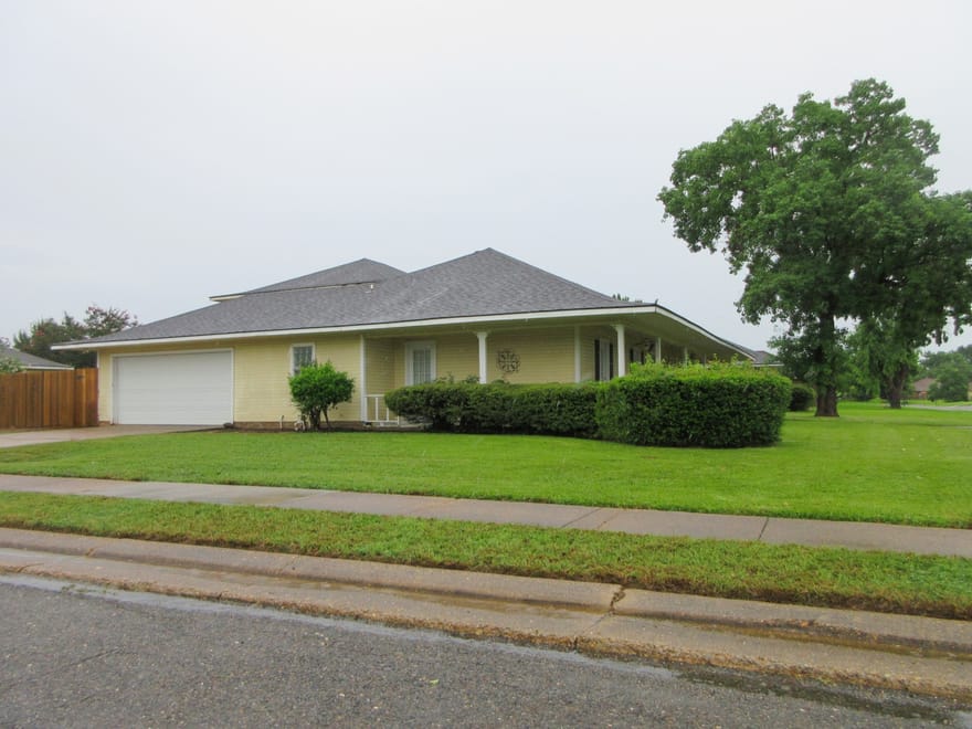 401 Post Oak Street, Bossier City, Louisiana