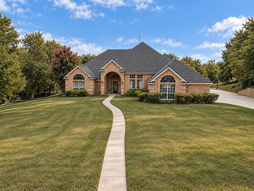 117 Muir Hill Drive, Aledo, Texas