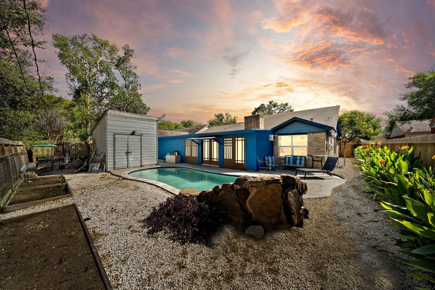 4522 Albatross Drive, Seabrook, Texas