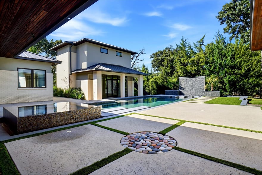 1204 Andre Court, Southlake, Texas