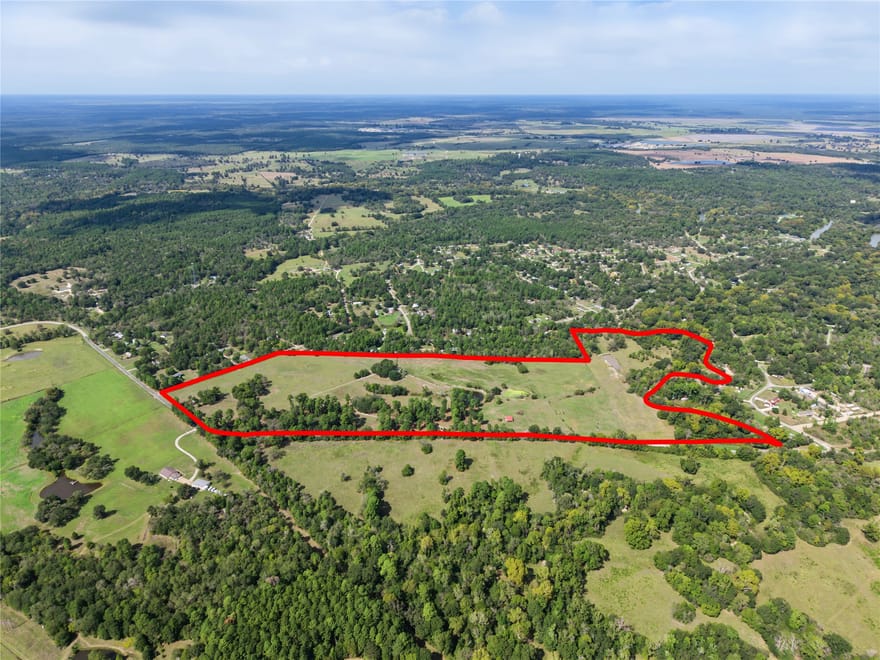 607 Wood Farm Road, Huntsville, Texas