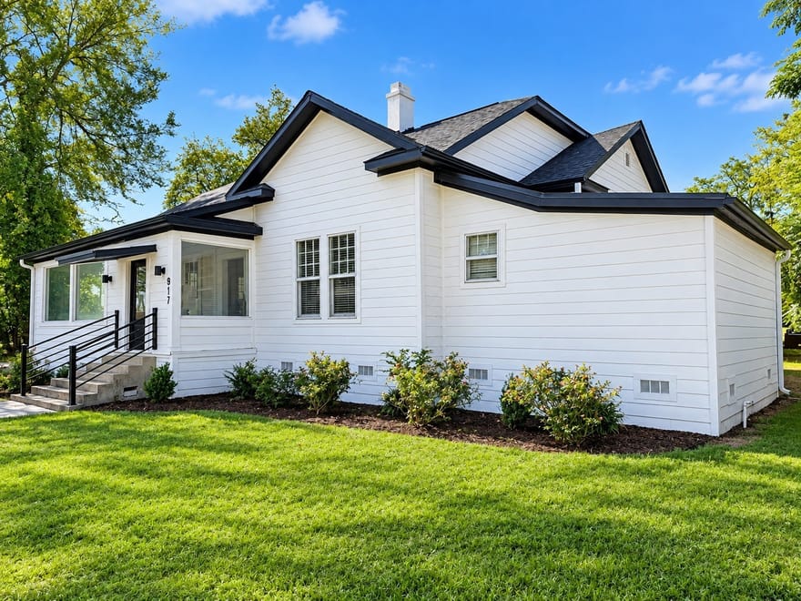 817 N Jefferson Avenue, Mt Pleasant, Texas