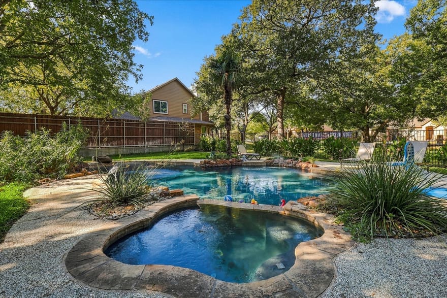 4618 Walnut Street, Flower Mound, Texas
