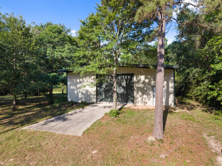 200 Spring Ridge Road, Coldspring, Texas