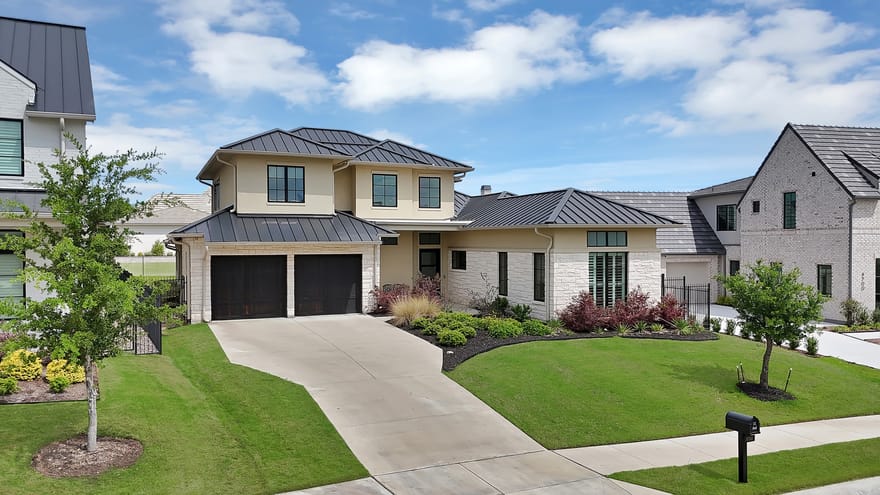9704 Latour Court, Fort Worth, Texas