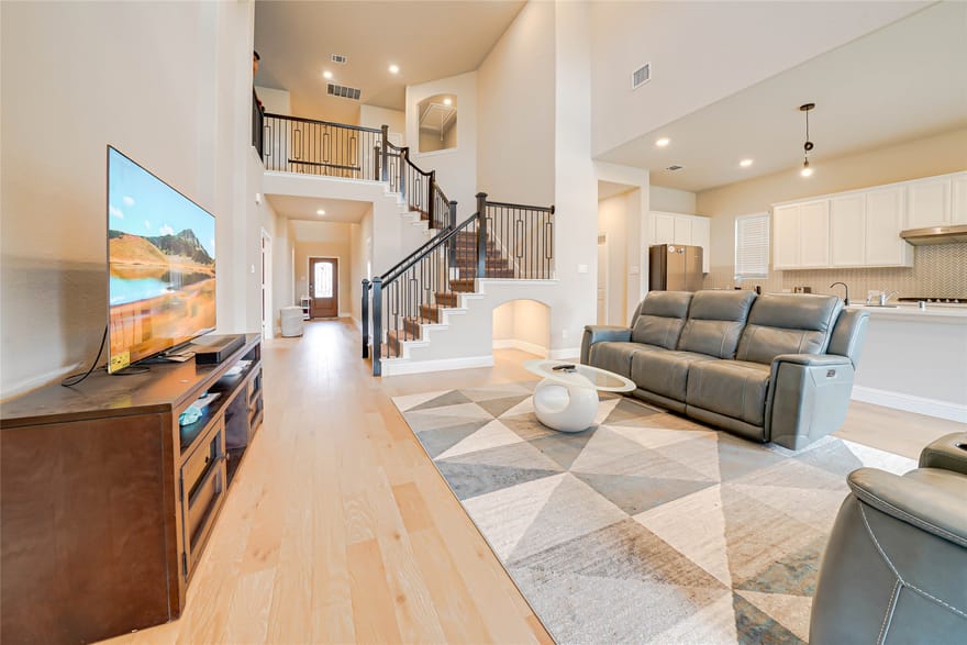 707 Gatecrest Drive, Fate, Texas