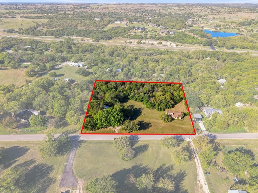 113 Brook Drive, Cresson, Texas