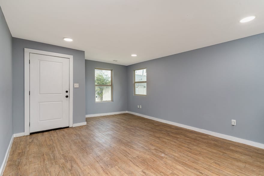 4621 Owenwood Avenue, Dallas, Texas