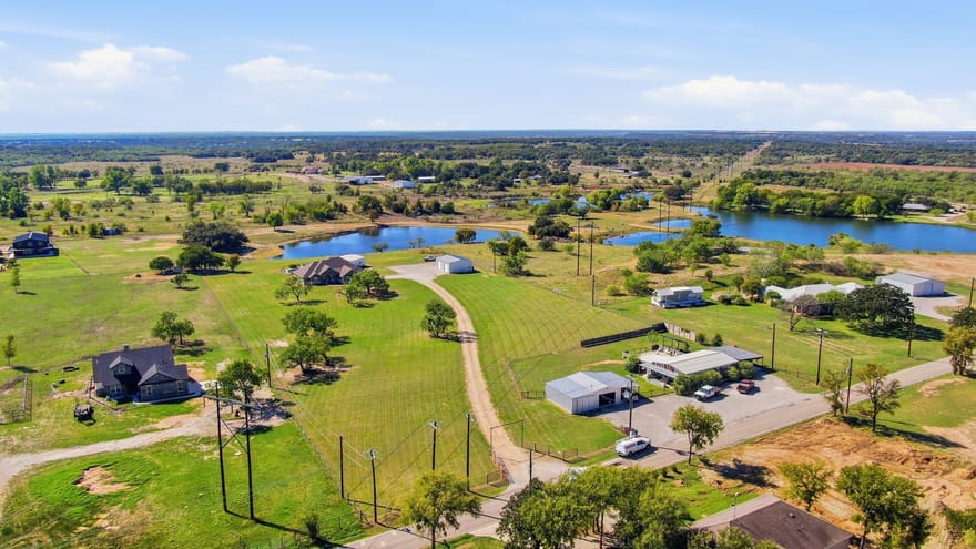 2355 Grindstone Road, Millsap, Texas