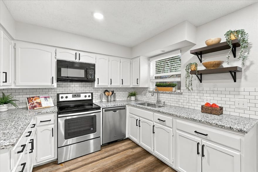 4801 Crest Drive, Arlington, Texas