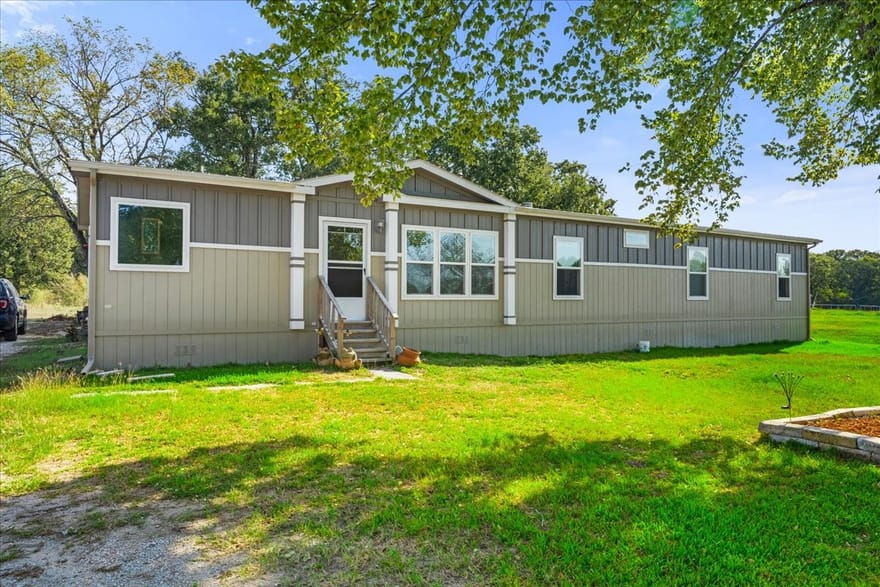 9613 Fm 709, Purdon, Texas
