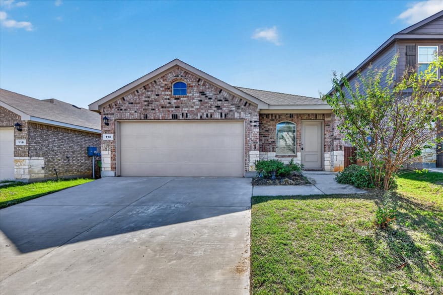 112 Running River Drive, Boyd, Texas