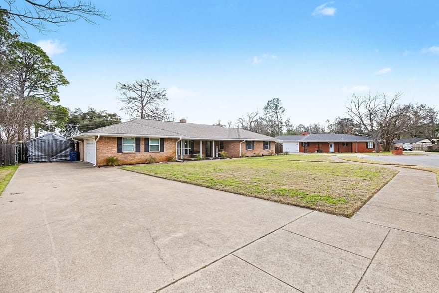 1603 Miller Court, Pantego, Texas