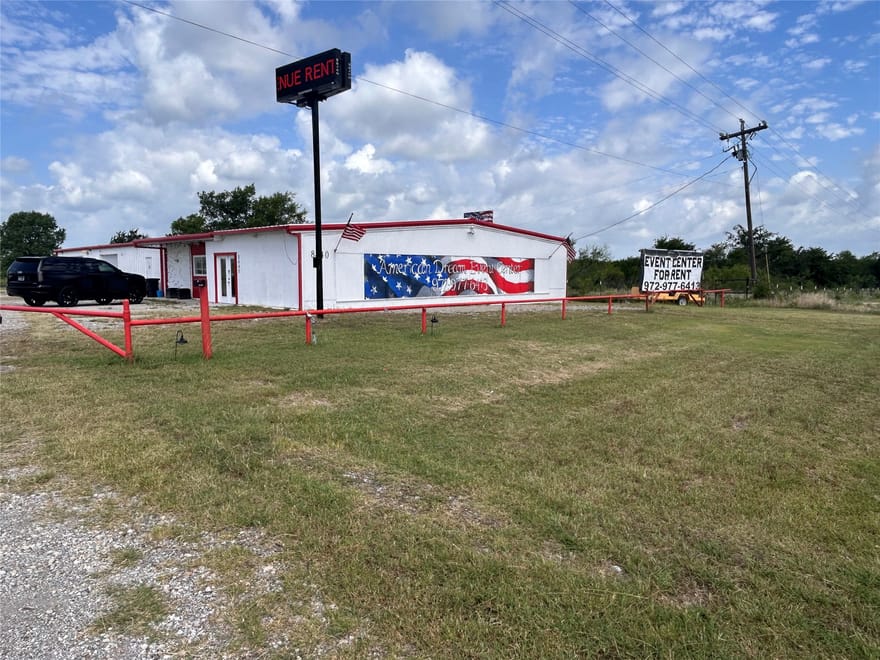 8440 E Highway 175, Kemp, Texas