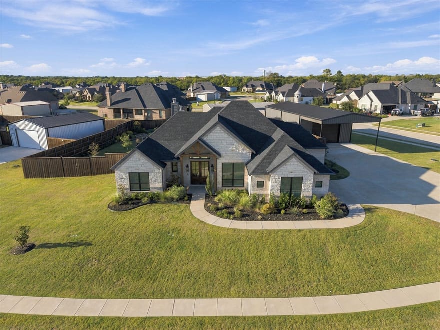 1016 Todd Street, Caddo Mills, Texas