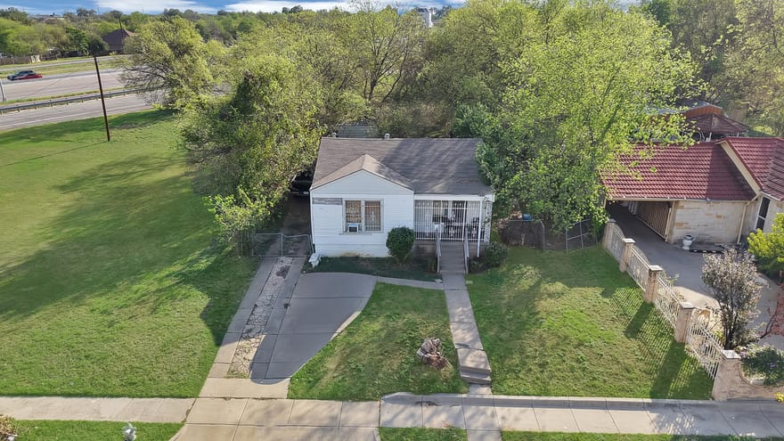 2813 S Wesleyan Drive, Fort Worth, Texas