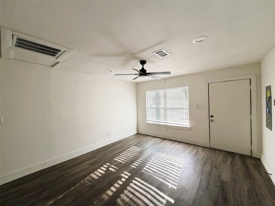 402 Lansing Street, Dallas, Texas