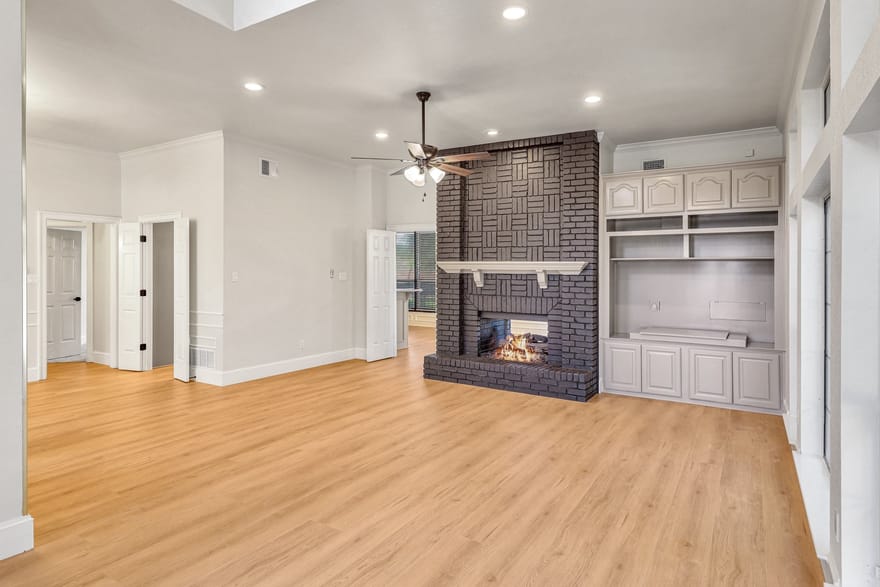 2912 Bluffview Drive, Garland, Texas