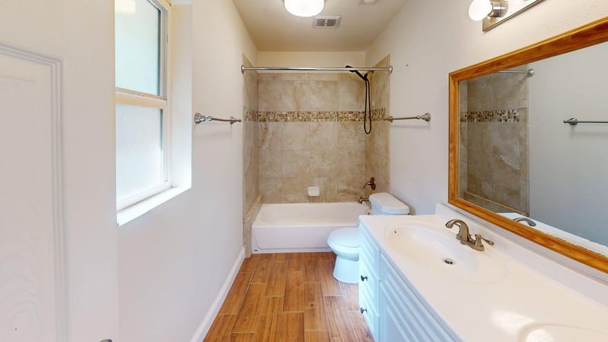 413 Oxford Drive, Sherman, Texas