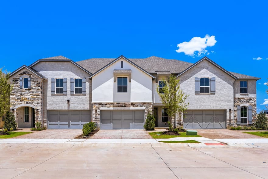 3133 Sir Judge Drive, Lewisville, Texas